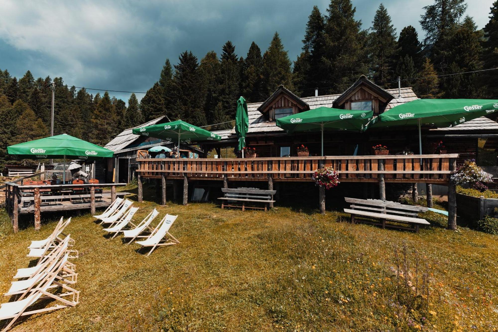 Mei Zeit Huettendorf Turracher Hohe エクステリア 写真