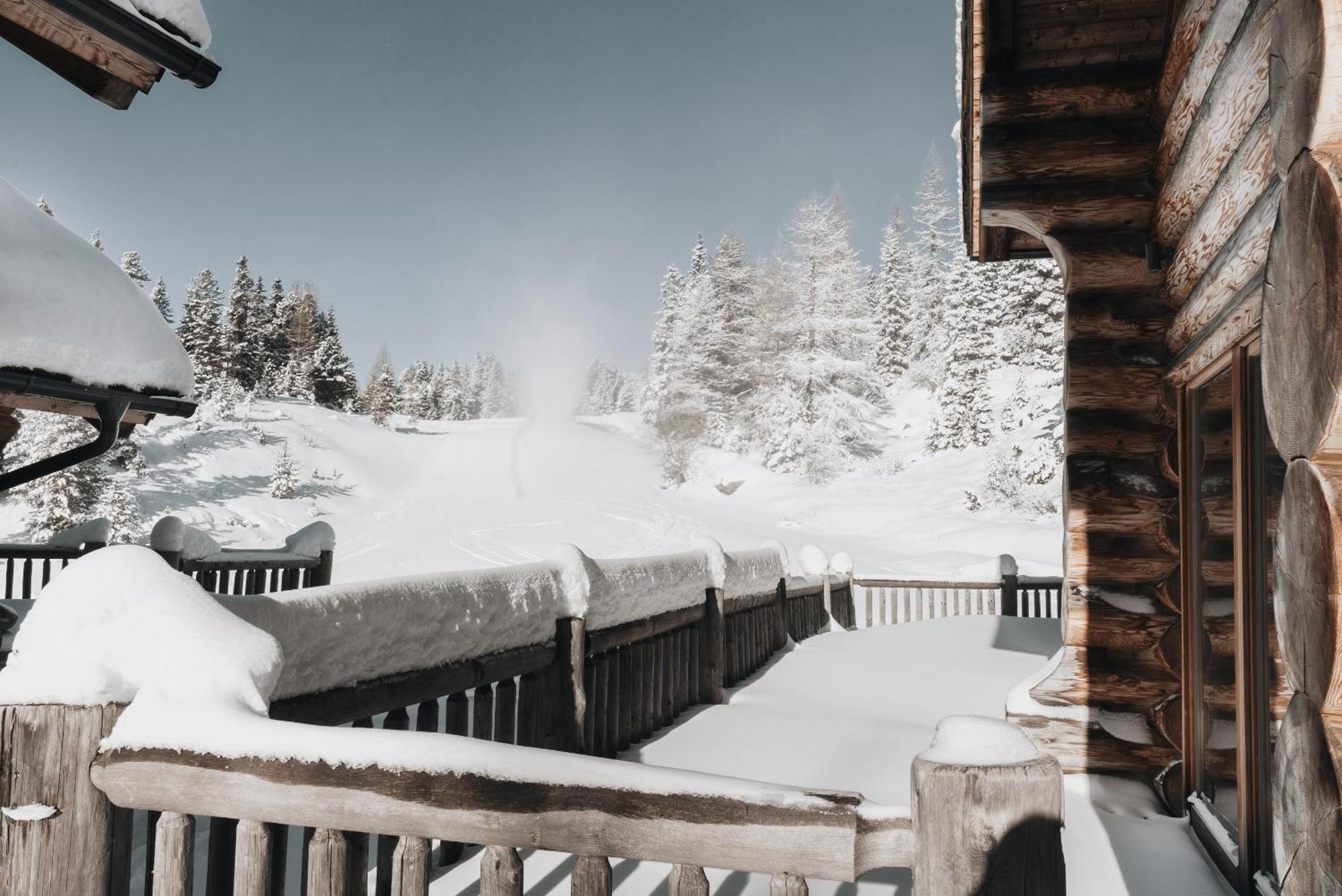 Mei Zeit Huettendorf Turracher Hohe エクステリア 写真