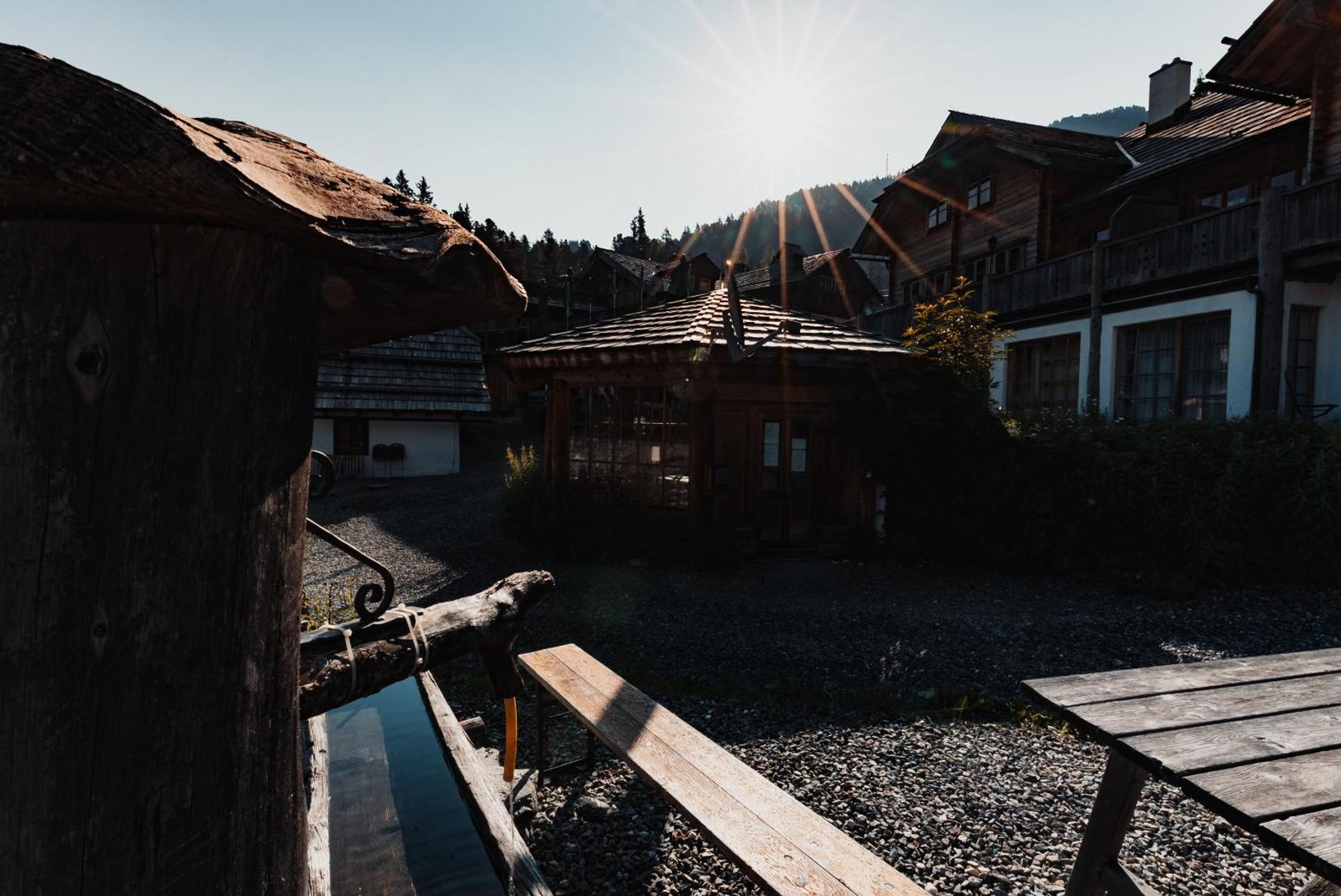 Mei Zeit Huettendorf Turracher Hohe エクステリア 写真