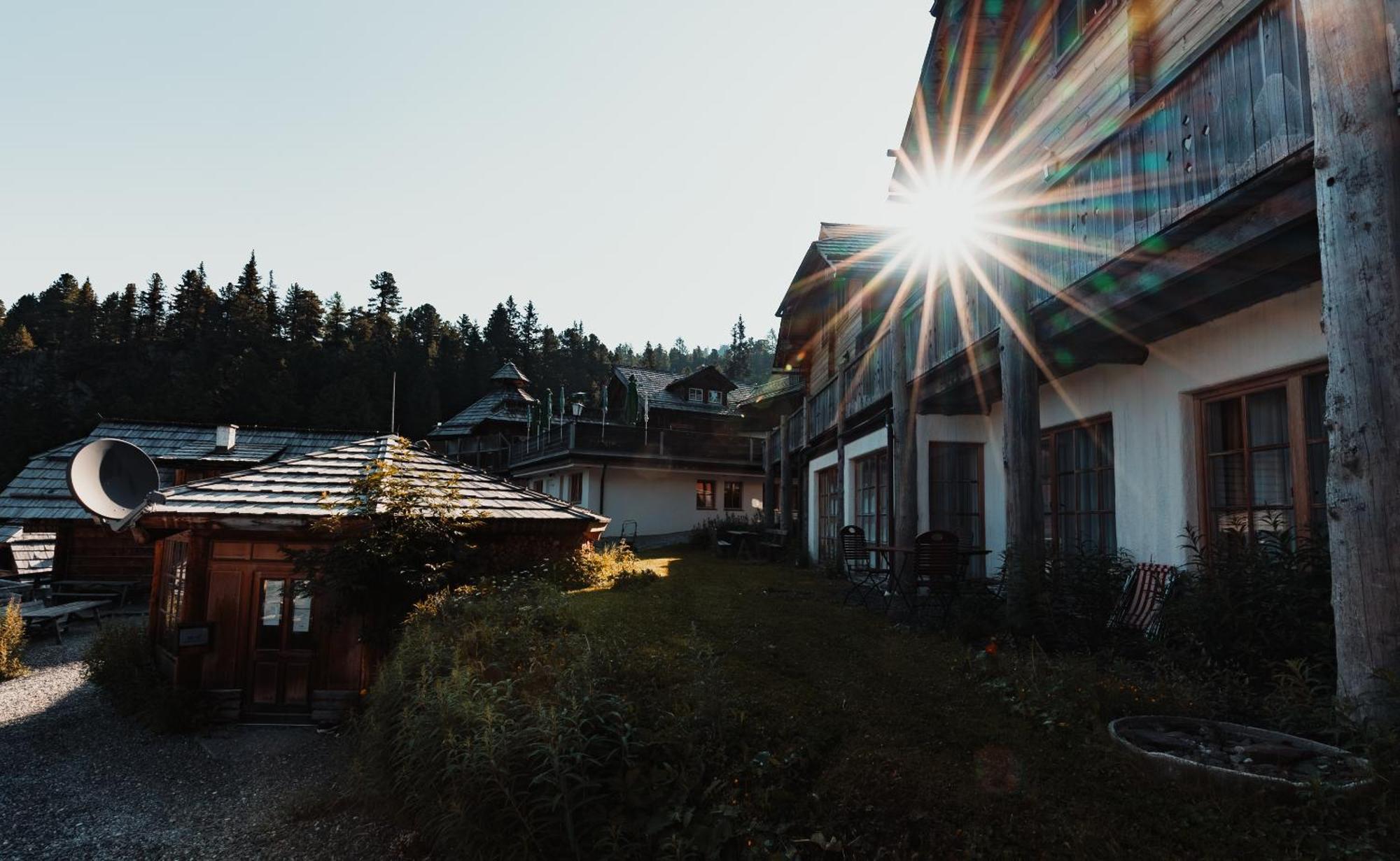 Mei Zeit Huettendorf Turracher Hohe エクステリア 写真